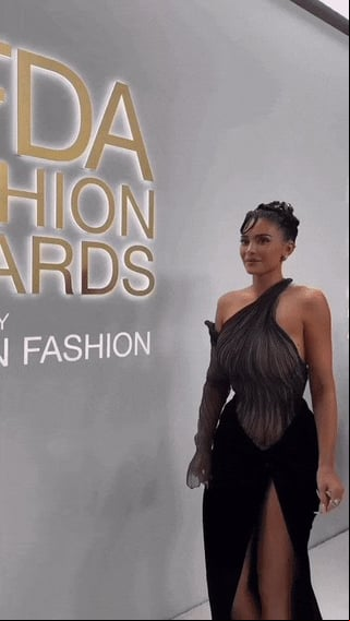 Arriving at CFDA Awards show