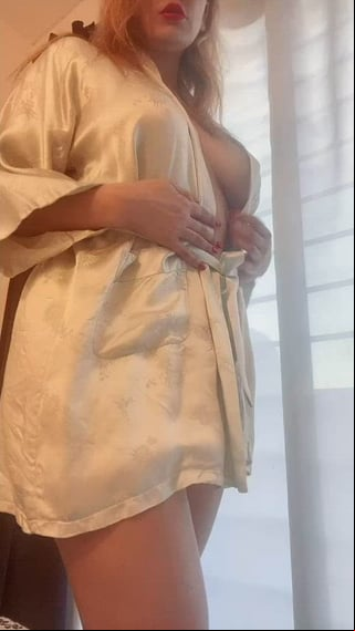 Wanna jizz to bed with me?
